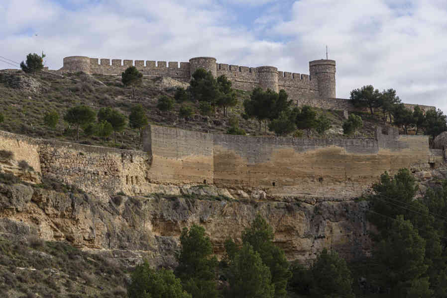 Albacete - Chinchilla de Montearagón - castillo de Chinchilla de Montearagón 01.jpg